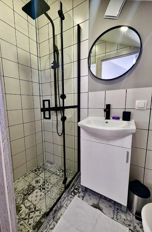 Lily'S Studio 1 By Bulgarentals - Central Sofia Appartement